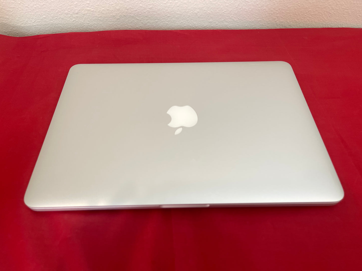 MacBook Pro 13” (8GB, 256SSD) 🔥NEAR MINT🔥90 DAYS WARRANTY🔥