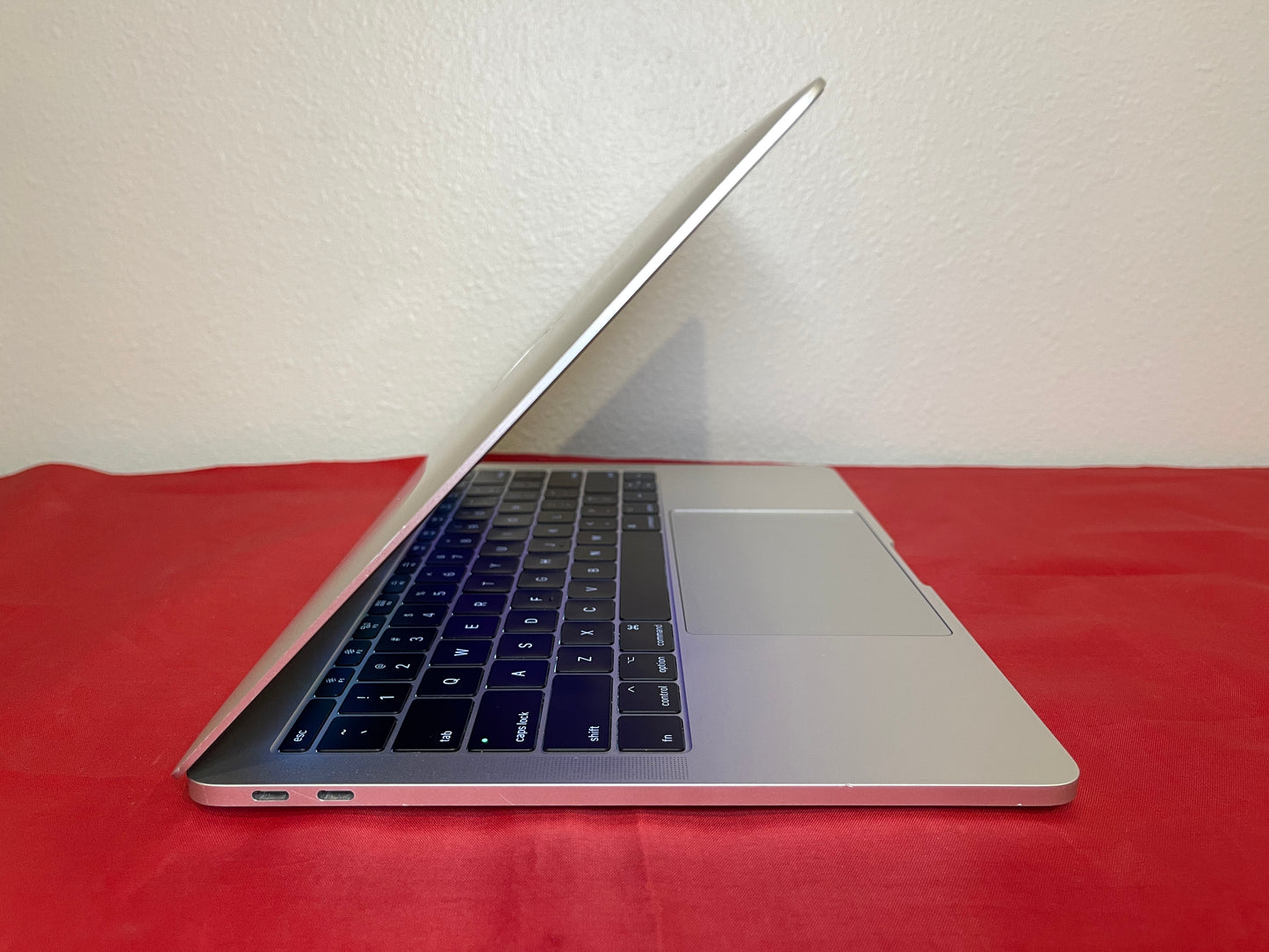MacBook Pro 13” (i7 ,16GB, 512SSD)  ✨ 90 DAYS WARRANTY ✨