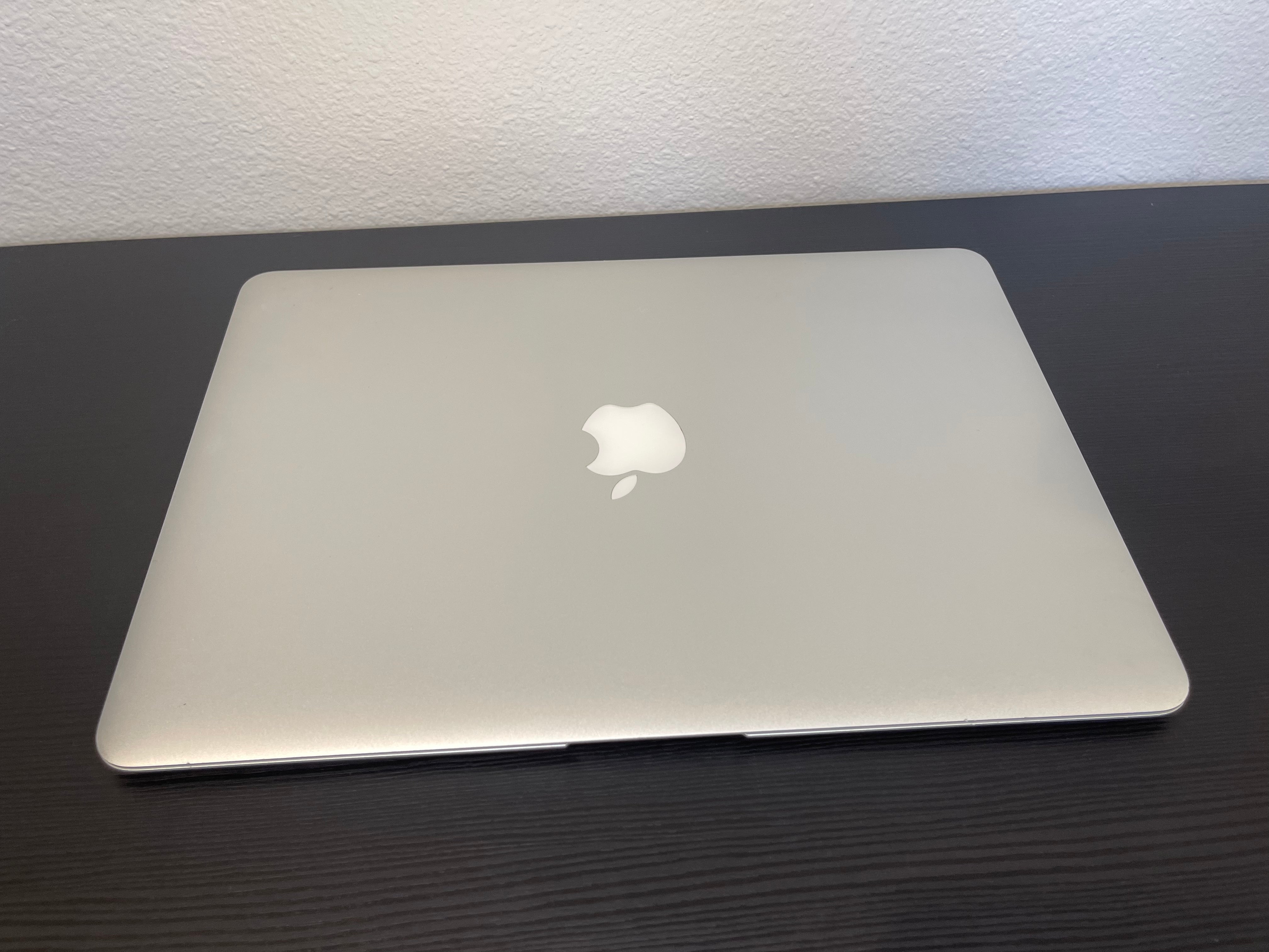 MacBook Air 13-inch