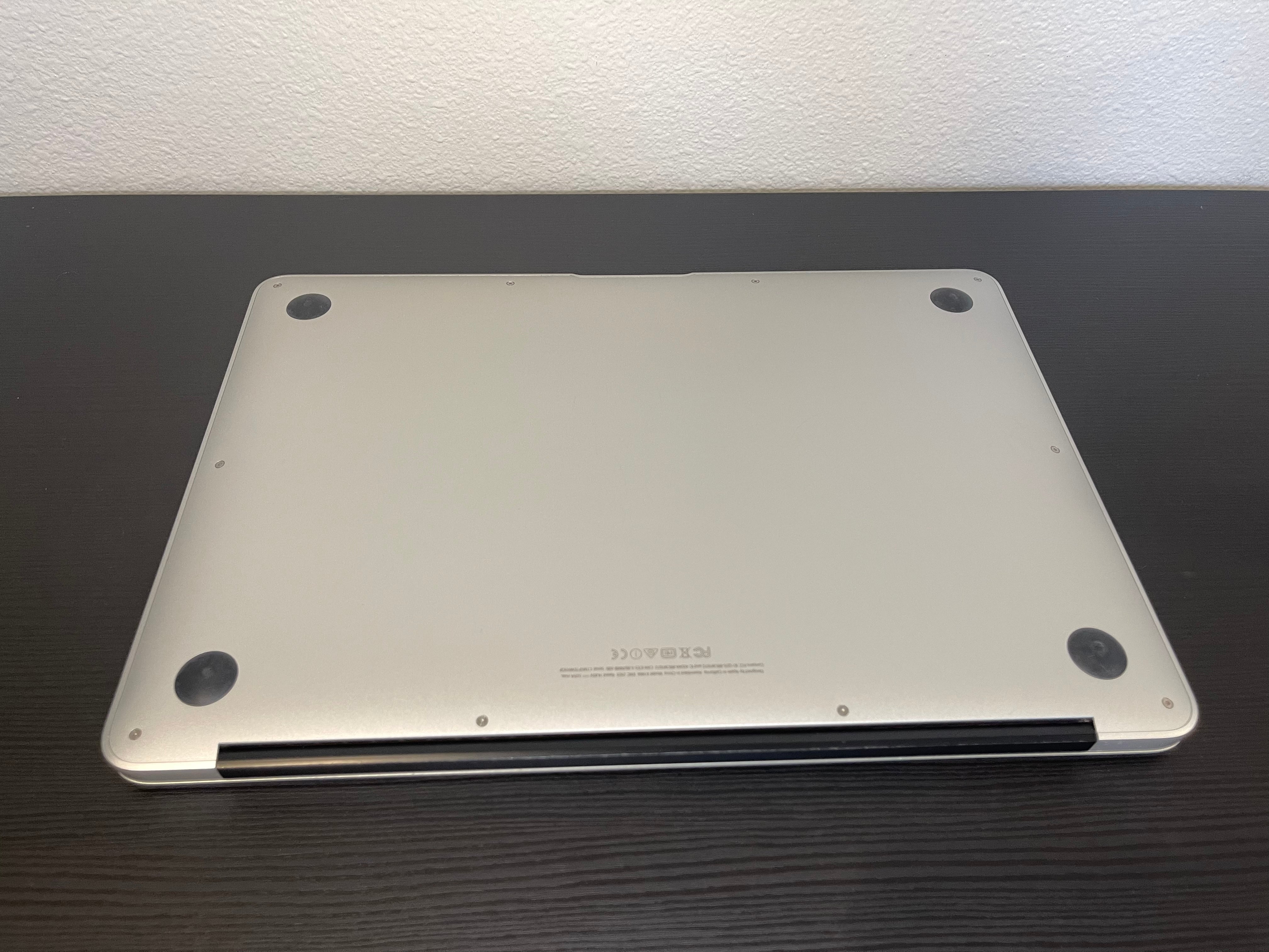 MacBook Air 13-inch