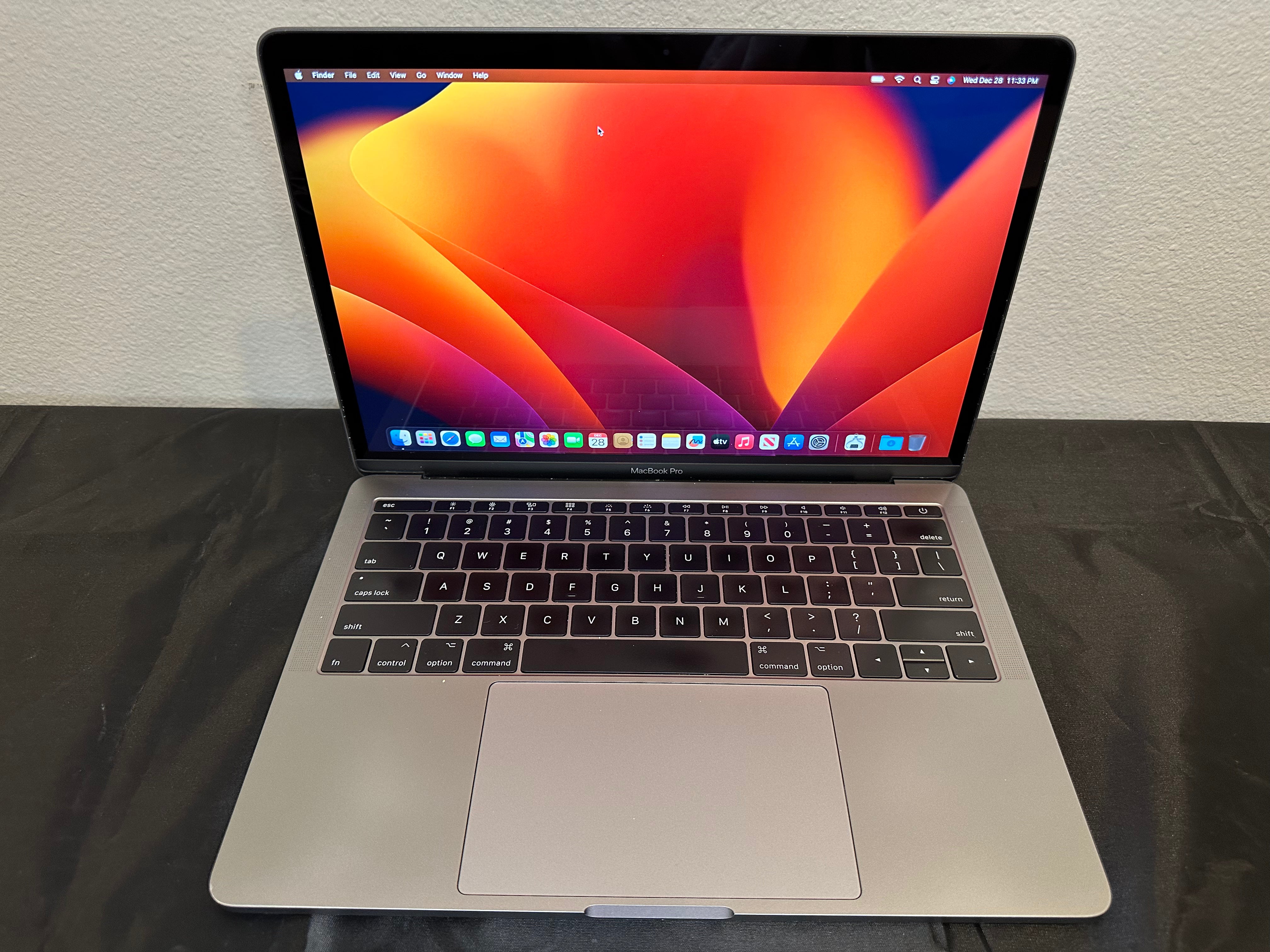 Apple MacBook Pro (Space Gray, free shipping) – TopTechMarket